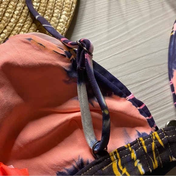 Maaji โ๏ธ Tie Dye Salmon + Navy Blue Fixed Triangle Bikini Top - Picture 4 of 9